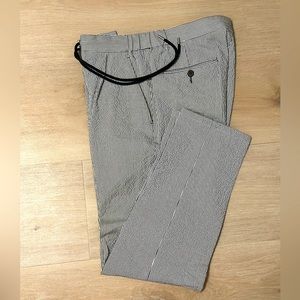 Suitsupply Blue Seersucker Ames Trousers Size 32 (Gently Used)